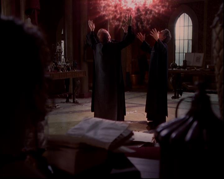 Charmed-Online-dot-816EngagedAndConfused1782.jpg Charmed-Online-dot-816EngagedAndConfused1782.jpg