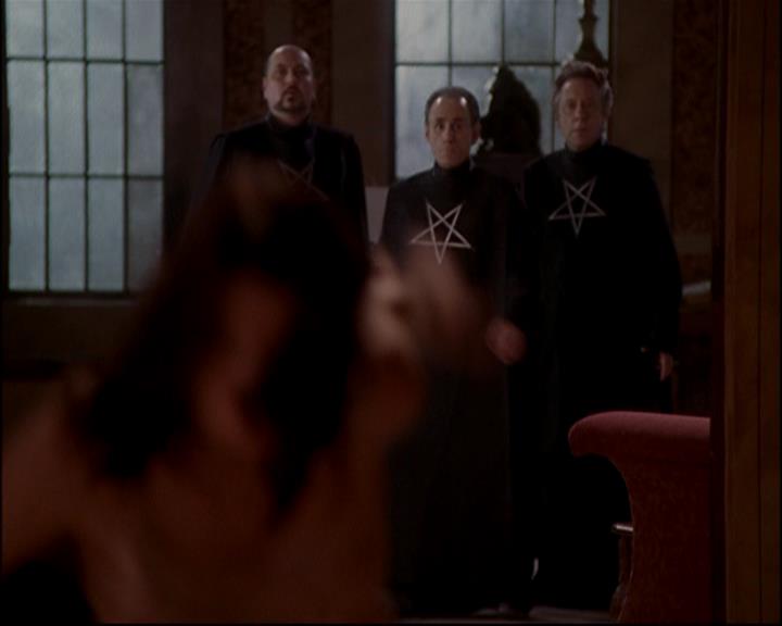 Charmed-Online-dot-816EngagedAndConfused1792.jpg Charmed-Online-dot-816EngagedAndConfused1792.jpg