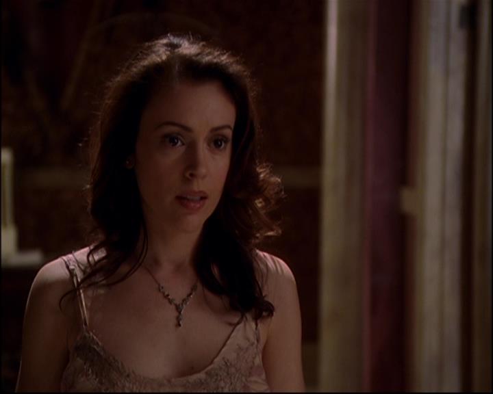 Charmed-Online-dot-816EngagedAndConfused1844.jpg Charmed-Online-dot-816EngagedAndConfused1844.jpg