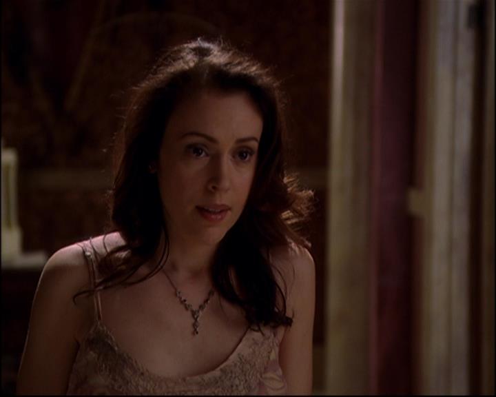 Charmed-Online-dot-816EngagedAndConfused1855.jpg Charmed-Online-dot-816EngagedAndConfused1855.jpg