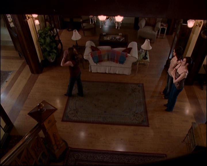 Charmed-Online-dot-816EngagedAndConfused1862.jpg Charmed-Online-dot-816EngagedAndConfused1862.jpg