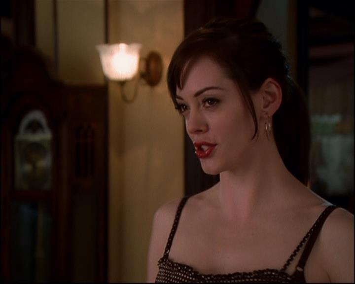 Charmed-Online-dot-816EngagedAndConfused1890.jpg Charmed-Online-dot-816EngagedAndConfused1890.jpg