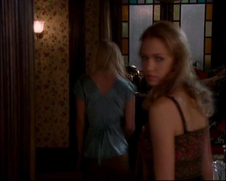 Charmed-Online-dot-816EngagedAndConfused1973.jpg Charmed-Online-dot-816EngagedAndConfused1973.jpg