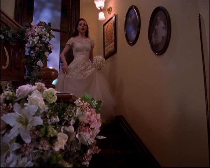 Charmed-Online-dot-816EngagedAndConfused2085.jpg Charmed-Online-dot-816EngagedAndConfused2085.jpg