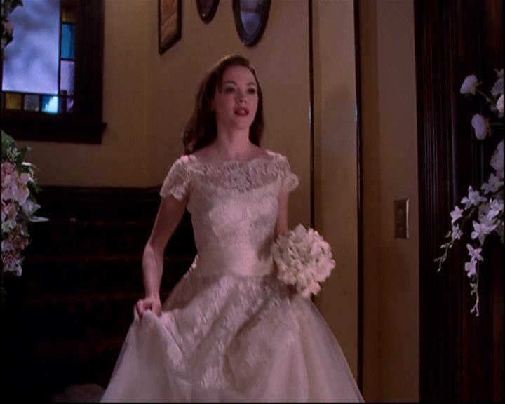 Charmed-Online-dot-816EngagedAndConfused2092.jpg Charmed-Online-dot-816EngagedAndConfused2092.jpg