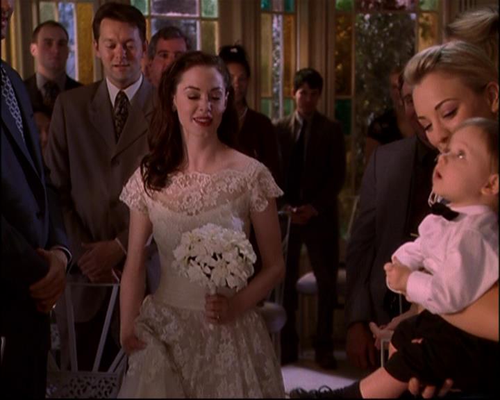 Charmed-Online-dot-816EngagedAndConfused2107.jpg Charmed-Online-dot-816EngagedAndConfused2107.jpg