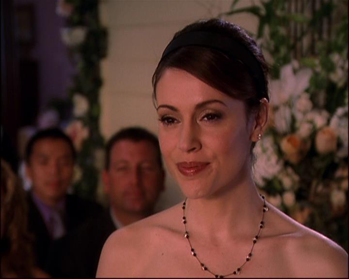 Charmed-Online-dot-816EngagedAndConfused2190.jpg Charmed-Online-dot-816EngagedAndConfused2190.jpg