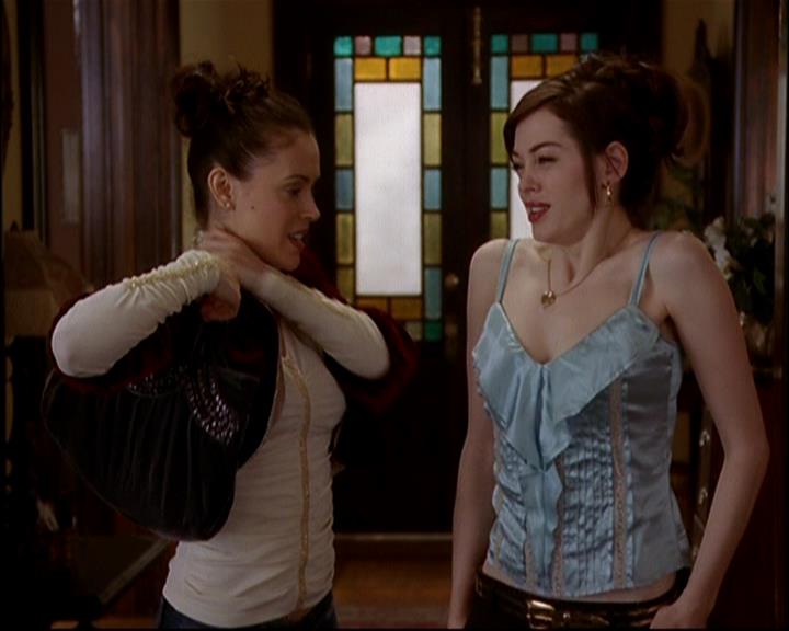 Charmed-Online-dot-817GenerationHex0014.jpg Charmed-Online-dot-817GenerationHex0014.jpg