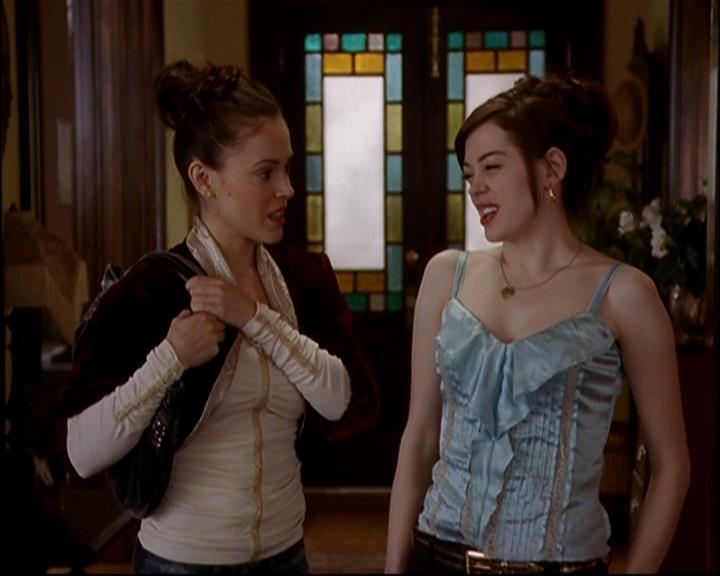 Charmed-Online-dot-817GenerationHex0015.jpg Charmed-Online-dot-817GenerationHex0015.jpg