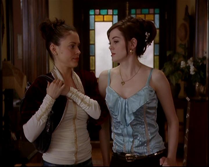 Charmed-Online-dot-817GenerationHex0019.jpg Charmed-Online-dot-817GenerationHex0019.jpg