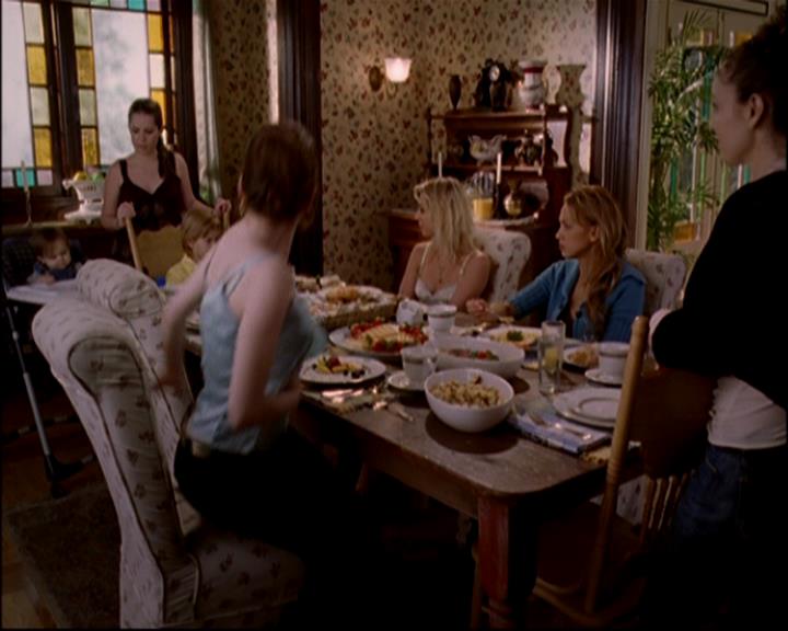 Charmed-Online-dot-817GenerationHex0032.jpg Charmed-Online-dot-817GenerationHex0032.jpg