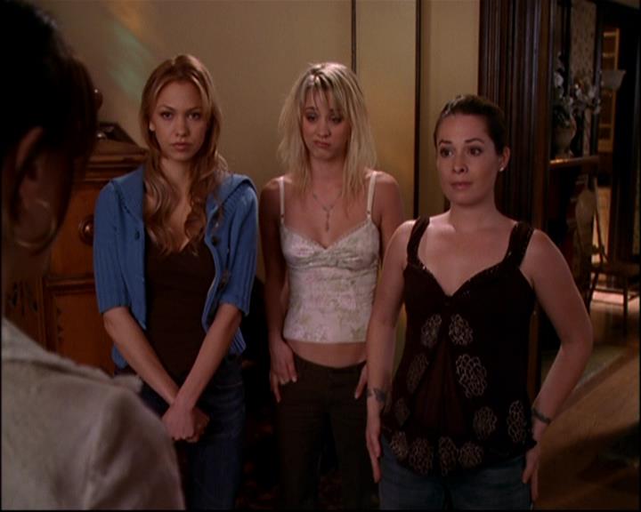 Charmed-Online-dot-817GenerationHex0209.jpg Charmed-Online-dot-817GenerationHex0209.jpg