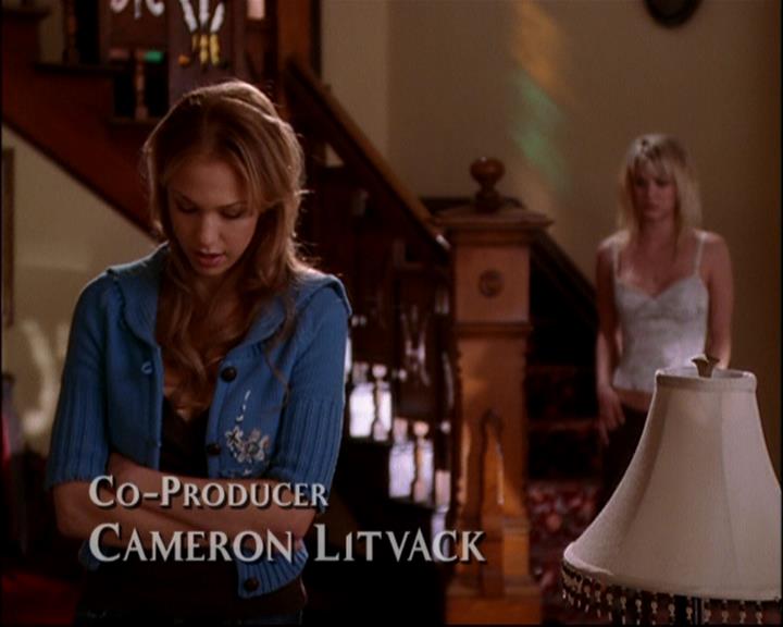 Charmed-Online-dot-817GenerationHex0237.jpg Charmed-Online-dot-817GenerationHex0237.jpg