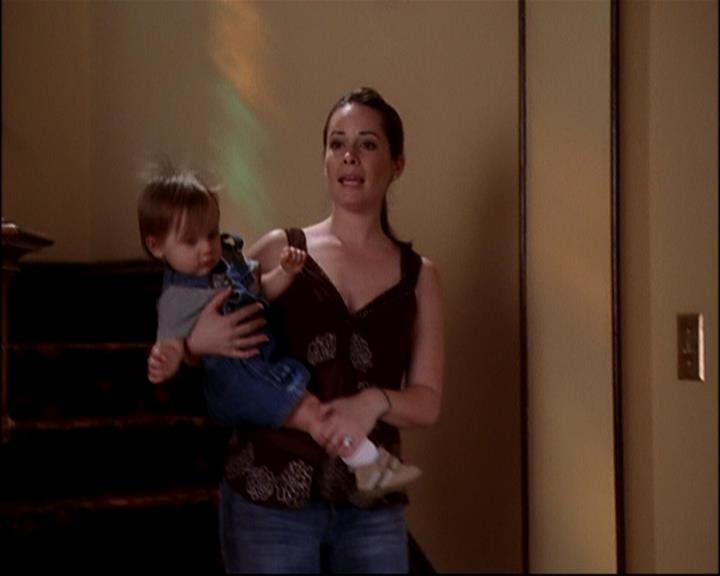 Charmed-Online-dot-817GenerationHex0293.jpg Charmed-Online-dot-817GenerationHex0293.jpg