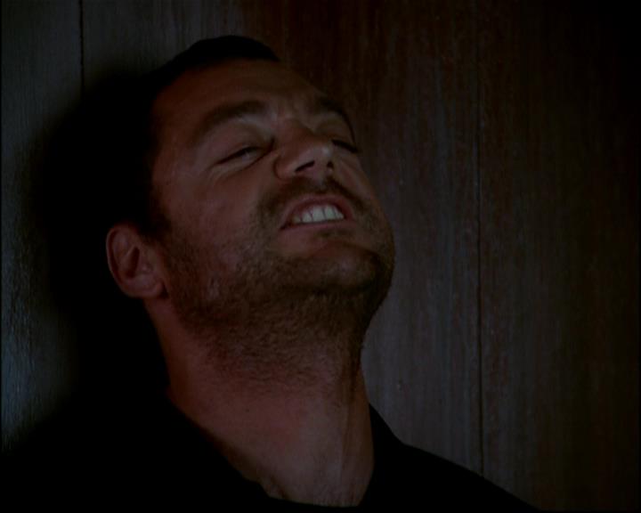 Charmed-Online-dot-817GenerationHex0350.jpg Charmed-Online-dot-817GenerationHex0350.jpg