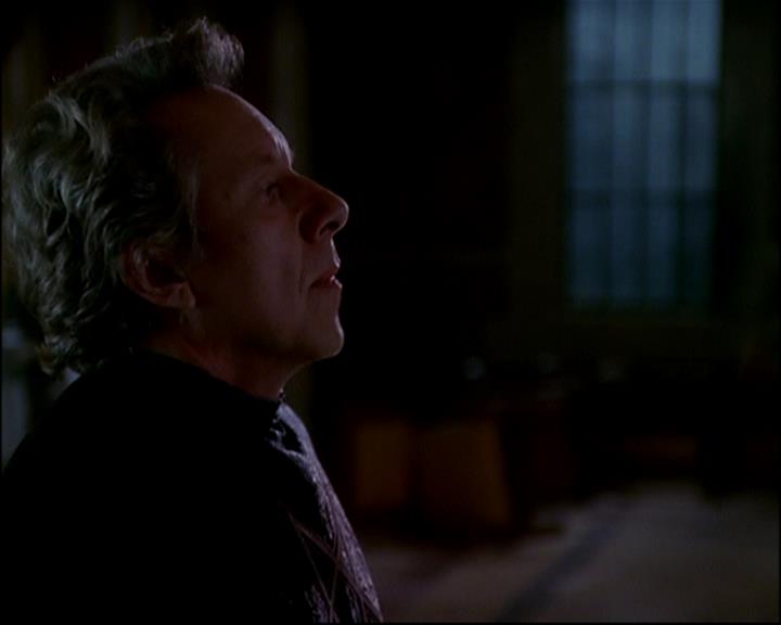 Charmed-Online-dot-817GenerationHex0386.jpg Charmed-Online-dot-817GenerationHex0386.jpg