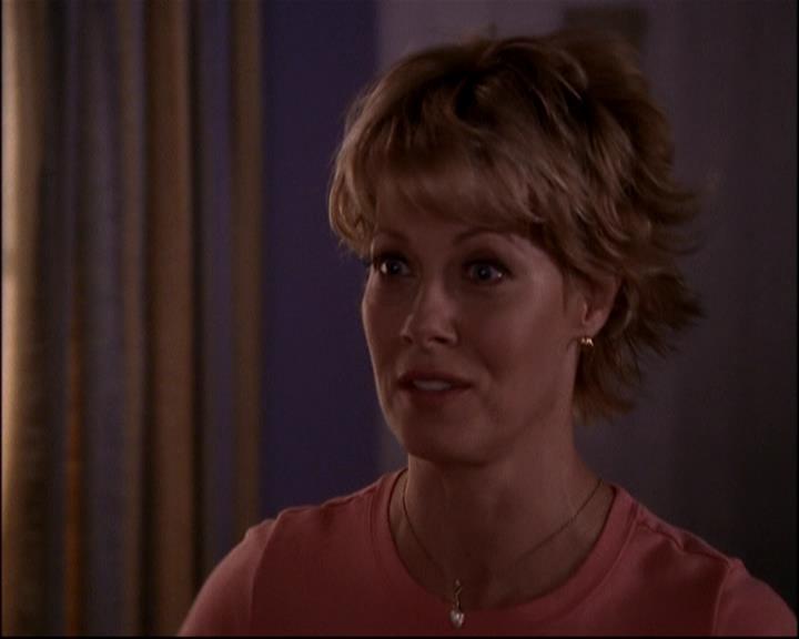 Charmed-Online-dot-817GenerationHex0395.jpg Charmed-Online-dot-817GenerationHex0395.jpg