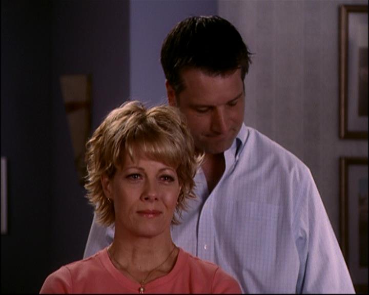 Charmed-Online-dot-817GenerationHex0417.jpg Charmed-Online-dot-817GenerationHex0417.jpg