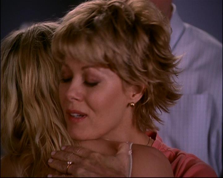 Charmed-Online-dot-817GenerationHex0435.jpg Charmed-Online-dot-817GenerationHex0435.jpg