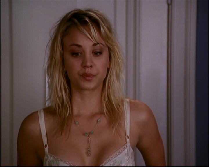 Charmed-Online-dot-817GenerationHex0456.jpg Charmed-Online-dot-817GenerationHex0456.jpg