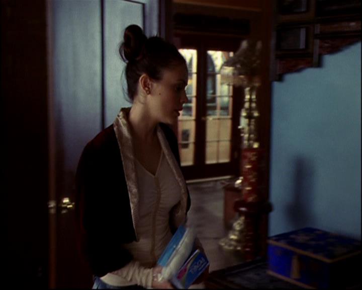 Charmed-Online-dot-817GenerationHex0528.jpg Charmed-Online-dot-817GenerationHex0528.jpg