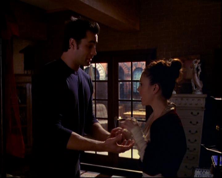 Charmed-Online-dot-817GenerationHex0563.jpg Charmed-Online-dot-817GenerationHex0563.jpg