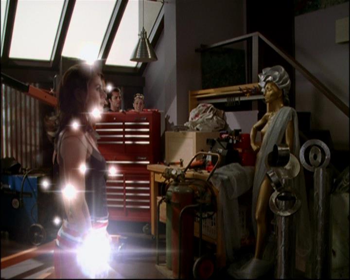 Charmed-Online-dot-817GenerationHex0625.jpg Charmed-Online-dot-817GenerationHex0625.jpg