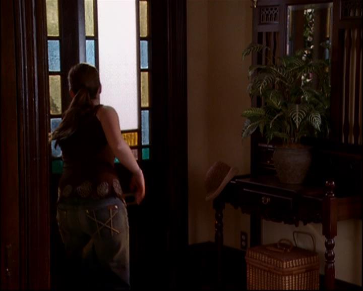 Charmed-Online-dot-817GenerationHex0715.jpg Charmed-Online-dot-817GenerationHex0715.jpg