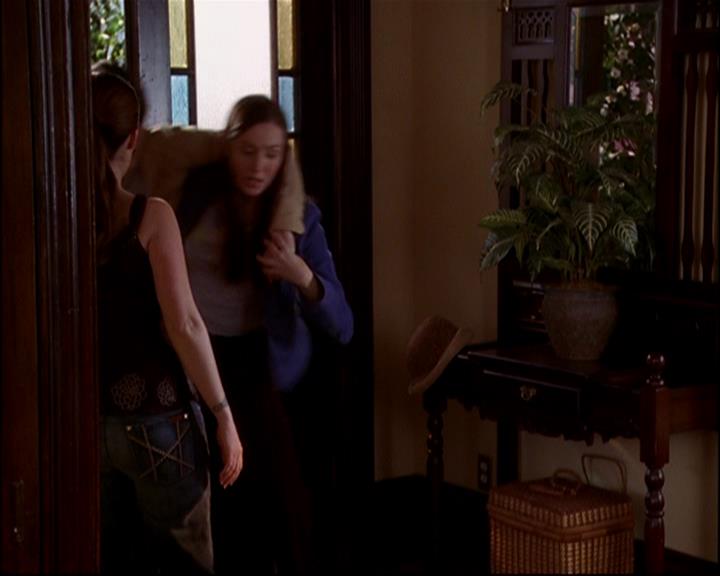 Charmed-Online-dot-817GenerationHex0717.jpg Charmed-Online-dot-817GenerationHex0717.jpg