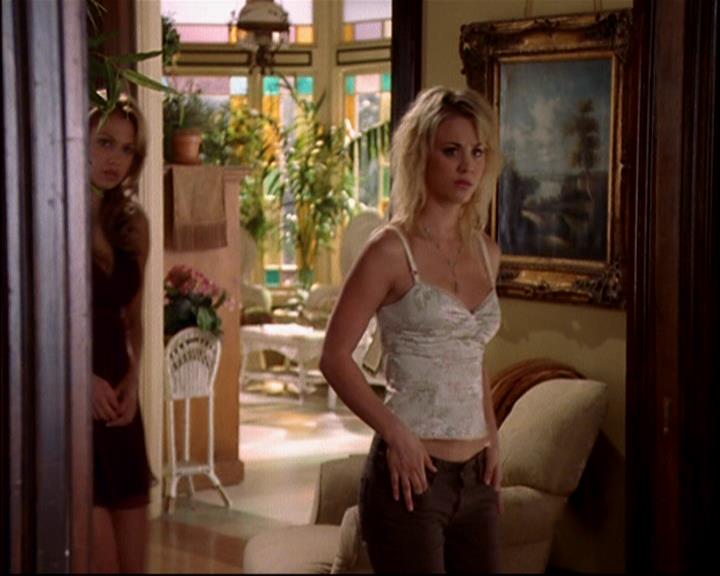 Charmed-Online-dot-817GenerationHex0719.jpg Charmed-Online-dot-817GenerationHex0719.jpg