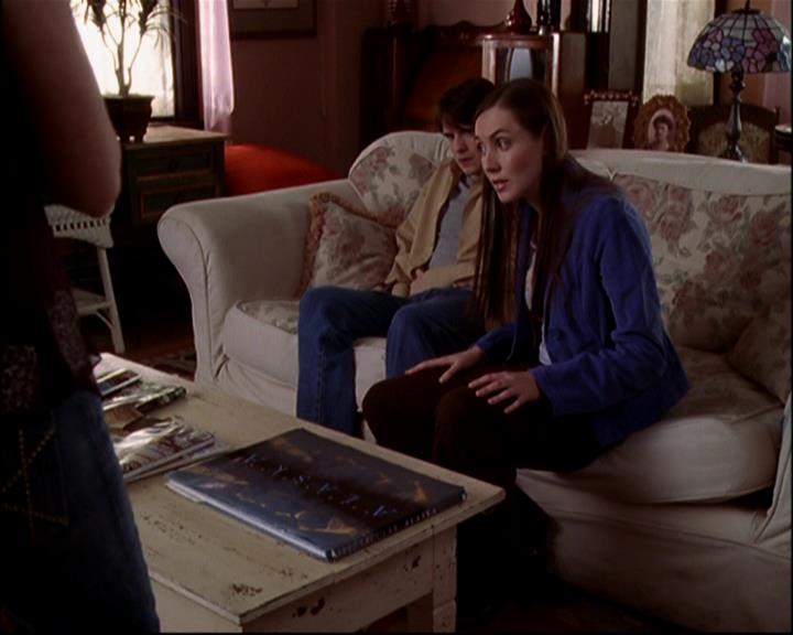 Charmed-Online-dot-817GenerationHex0801.jpg Charmed-Online-dot-817GenerationHex0801.jpg