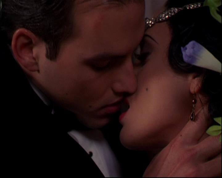 Charmed-Online-dot-817GenerationHex0945.jpg Charmed-Online-dot-817GenerationHex0945.jpg