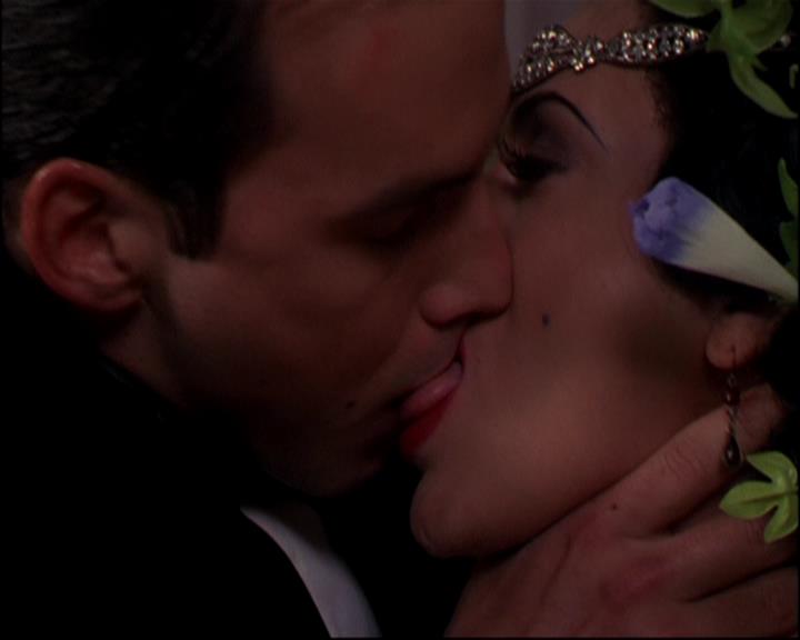 Charmed-Online-dot-817GenerationHex0947.jpg Charmed-Online-dot-817GenerationHex0947.jpg