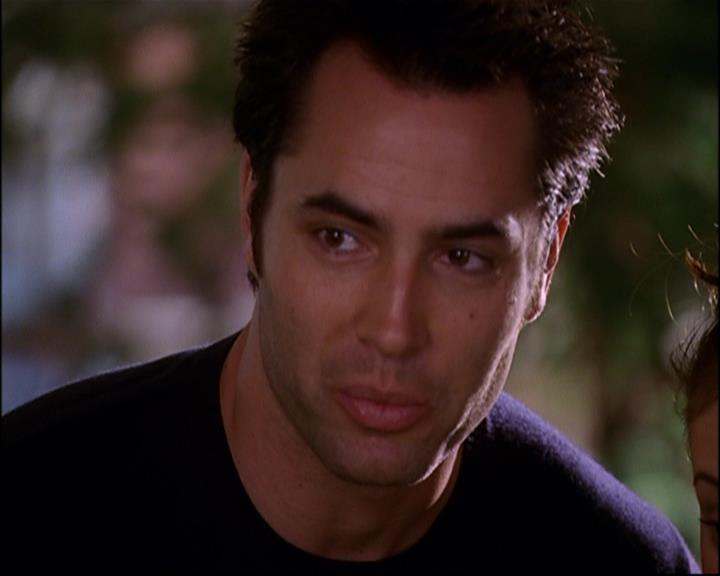 Charmed-Online-dot-817GenerationHex0987.jpg Charmed-Online-dot-817GenerationHex0987.jpg