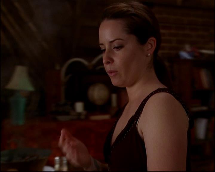 Charmed-Online-dot-817GenerationHex1119.jpg Charmed-Online-dot-817GenerationHex1119.jpg