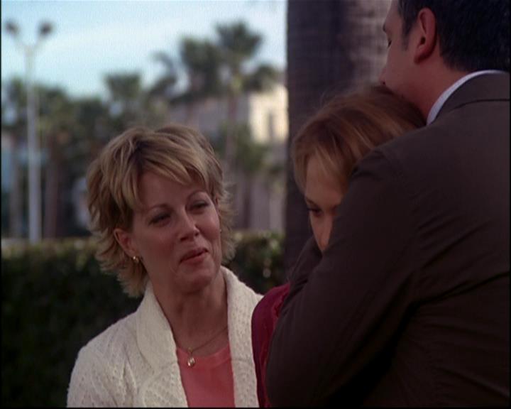 Charmed-Online-dot-817GenerationHex1229.jpg Charmed-Online-dot-817GenerationHex1229.jpg