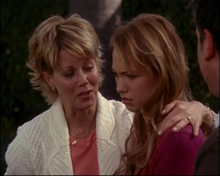 Charmed-Online-dot-817GenerationHex1319.jpg Charmed-Online-dot-817GenerationHex1319.jpg