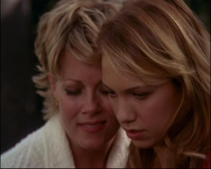 Charmed-Online-dot-817GenerationHex1329.jpg Charmed-Online-dot-817GenerationHex1329.jpg