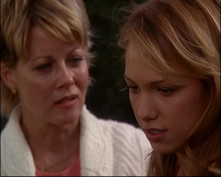 Charmed-Online-dot-817GenerationHex1333.jpg Charmed-Online-dot-817GenerationHex1333.jpg