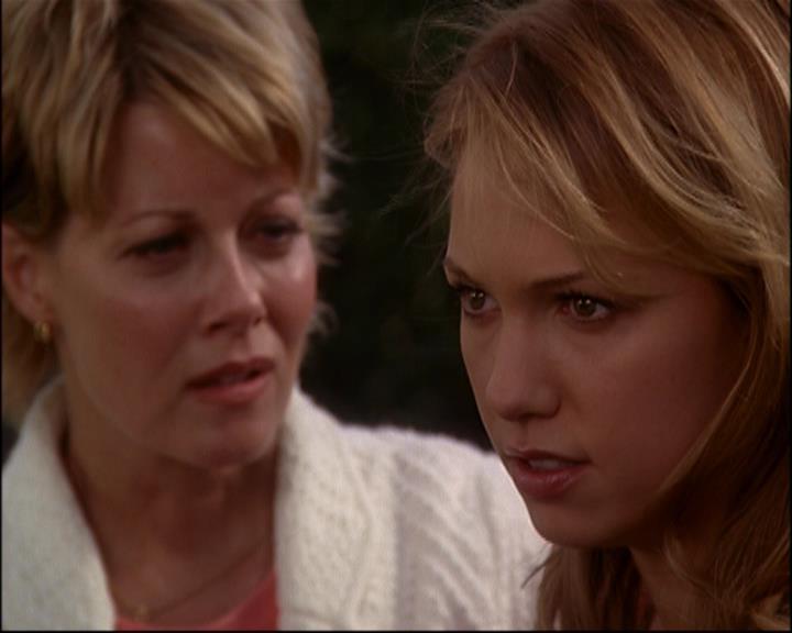 Charmed-Online-dot-817GenerationHex1335.jpg Charmed-Online-dot-817GenerationHex1335.jpg