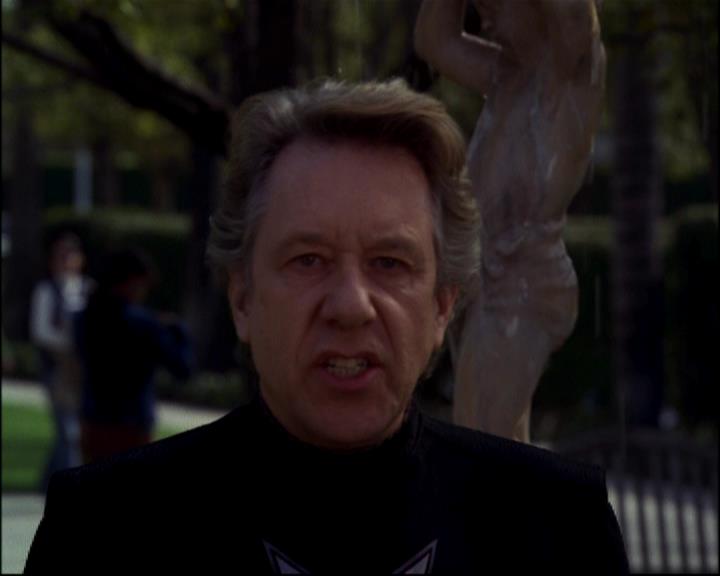 Charmed-Online-dot-817GenerationHex1370.jpg Charmed-Online-dot-817GenerationHex1370.jpg