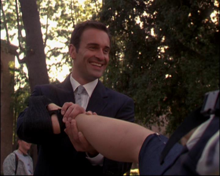 Charmed-Online-dot-817GenerationHex1449.jpg Charmed-Online-dot-817GenerationHex1449.jpg