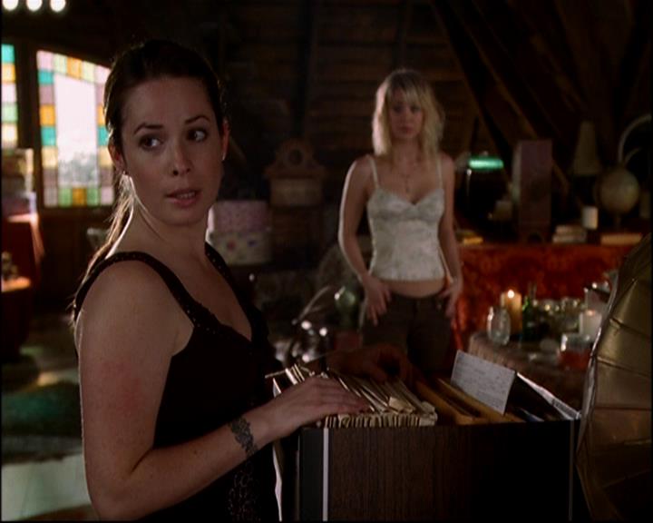 Charmed-Online-dot-817GenerationHex1684.jpg Charmed-Online-dot-817GenerationHex1684.jpg