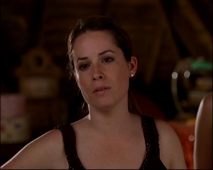 Charmed-Online-dot-817GenerationHex1718.jpg Charmed-Online-dot-817GenerationHex1718.jpg