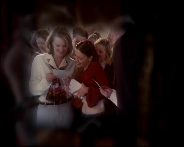 Charmed-Online-dot-817GenerationHex1782.jpg Charmed-Online-dot-817GenerationHex1782.jpg