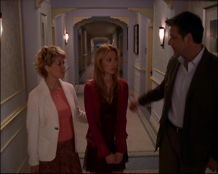 Charmed-Online-dot-817GenerationHex1869.jpg Charmed-Online-dot-817GenerationHex1869.jpg