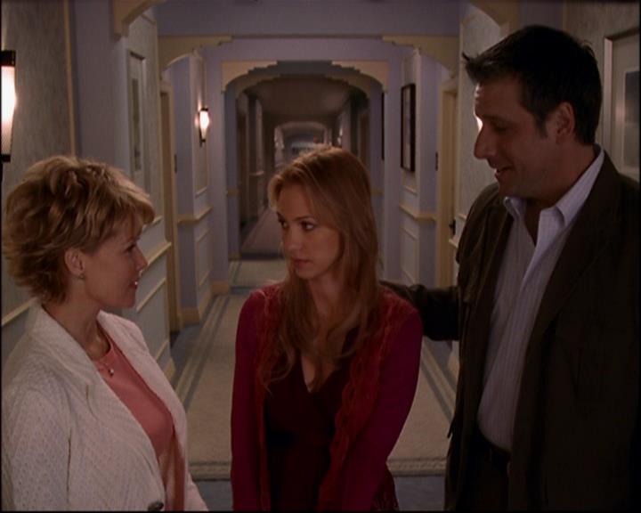 Charmed-Online-dot-817GenerationHex1874.jpg Charmed-Online-dot-817GenerationHex1874.jpg