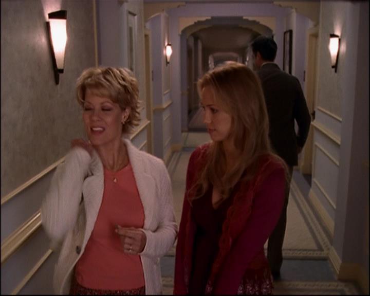 Charmed-Online-dot-817GenerationHex1881.jpg Charmed-Online-dot-817GenerationHex1881.jpg