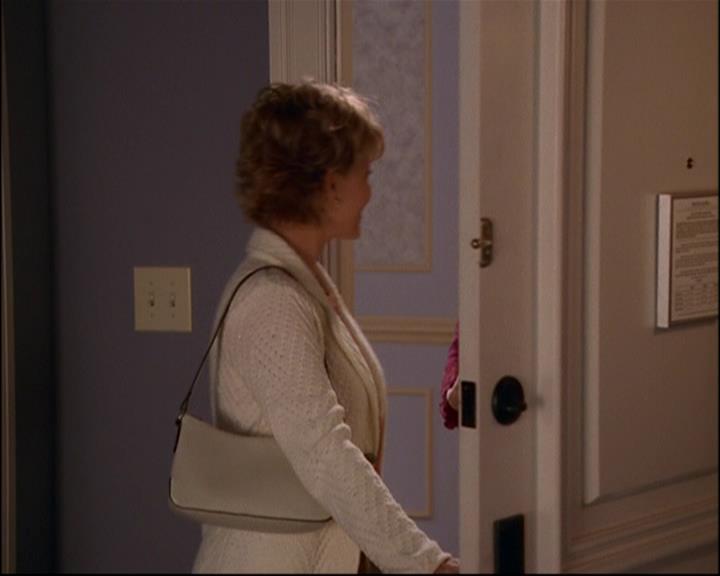 Charmed-Online-dot-817GenerationHex1883.jpg Charmed-Online-dot-817GenerationHex1883.jpg