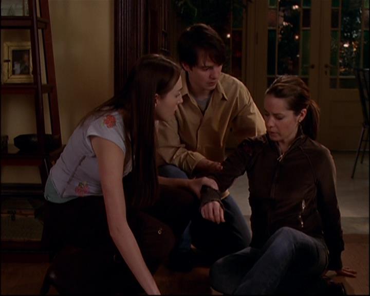 Charmed-Online-dot-817GenerationHex2159.jpg Charmed-Online-dot-817GenerationHex2159.jpg